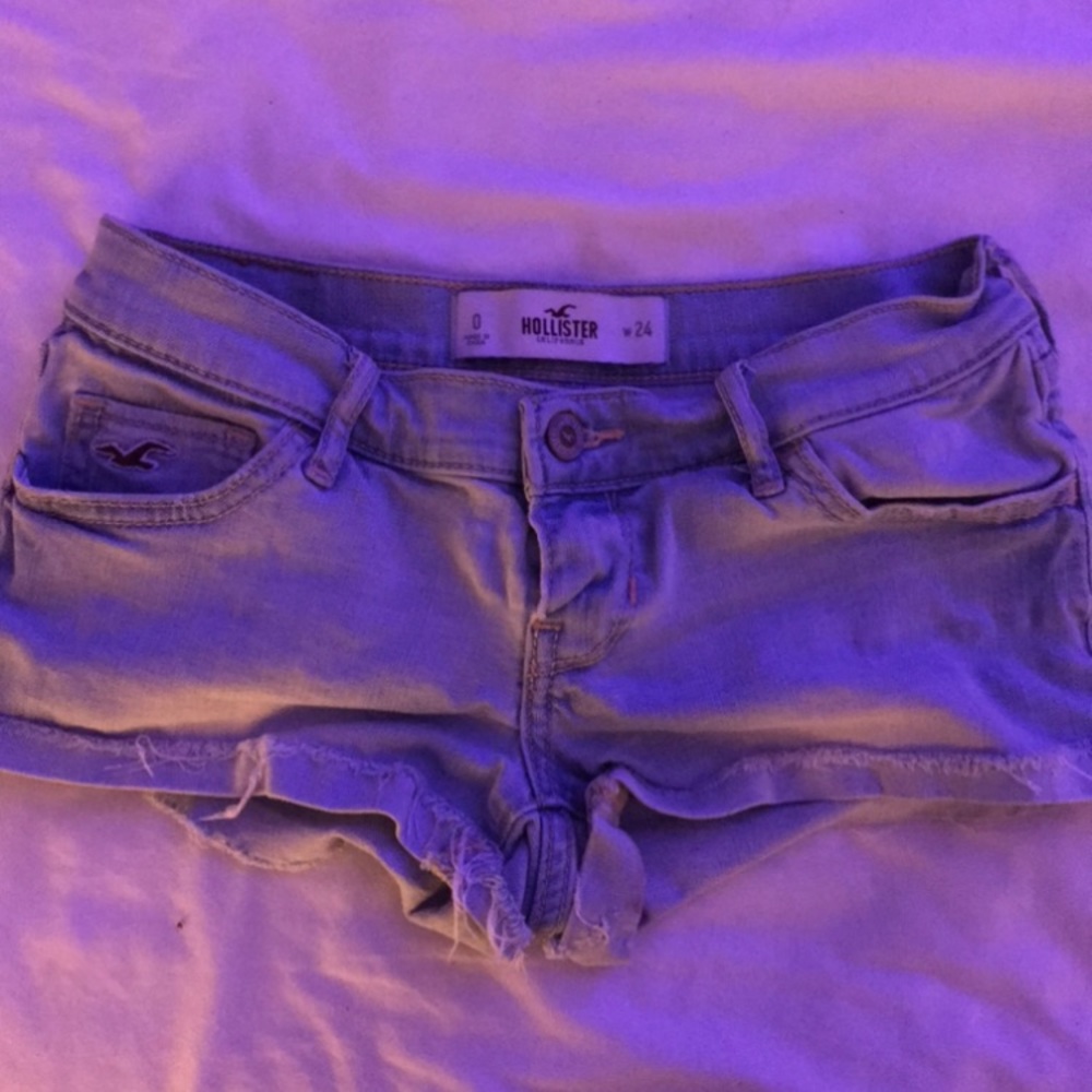Low rise hollister shorts